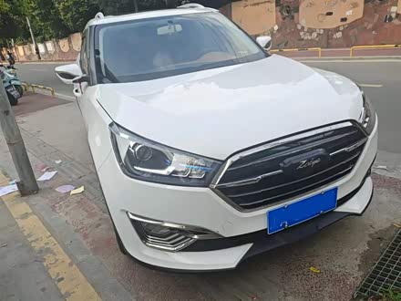众泰T300 2017款 1.5T CVT尊贵型
