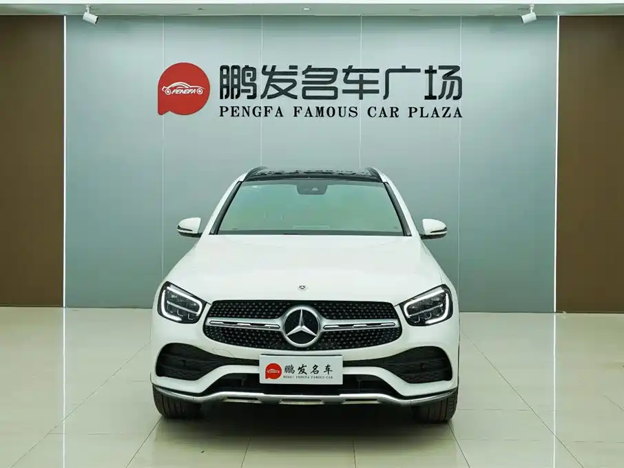 MERCEDES-BENZ GLC