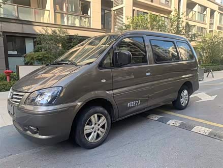 菱智 2017款 V3 1.5L 7座标准型