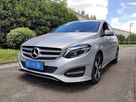 奔驰B级 2015款 B 200 时尚型
