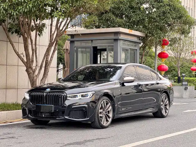 BMW  7 SERIES 2017