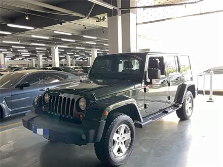 牧马人 2011款 3.8L Sahara 四门版