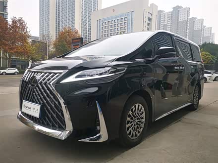 雷克萨斯LM 2020款 300h 四座御世版