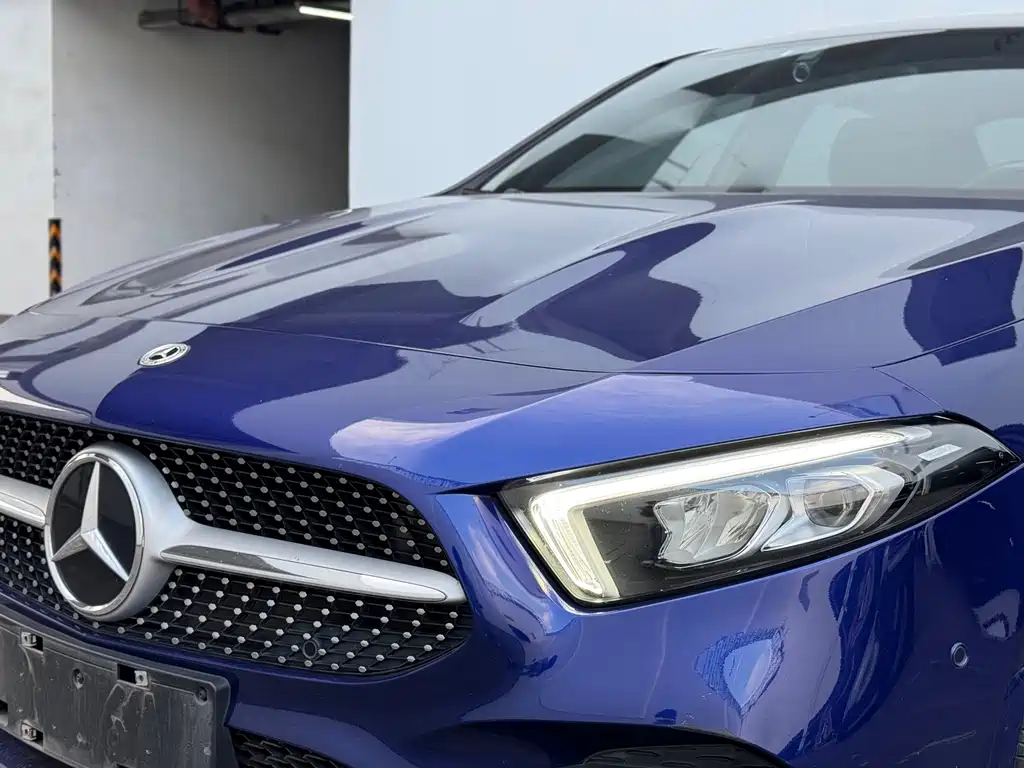 MERCEDES-BENZ A CLASS