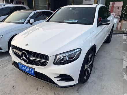奔驰GLC轿跑 2017款 GLC 200 4MATIC 轿跑SUV