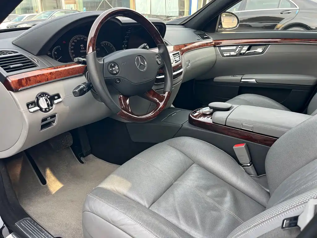 Mercedes-Benz S-Class S 2004 S 500