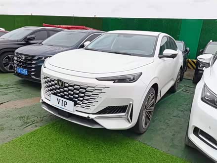 长安UNI-K 2021款 2.0T 豪华型