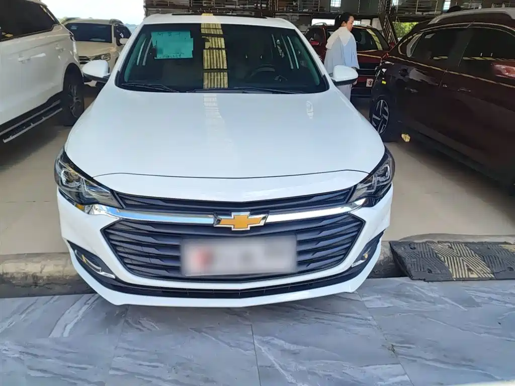 CHEVROLET CRUZE