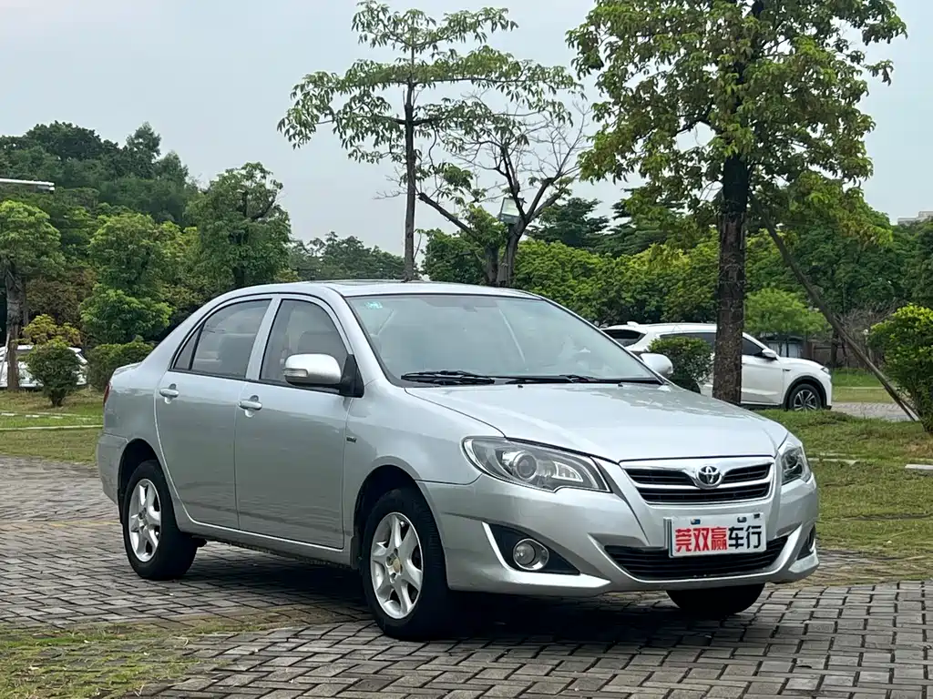 Toyota Corolla 2013 1.6L AT Luxury