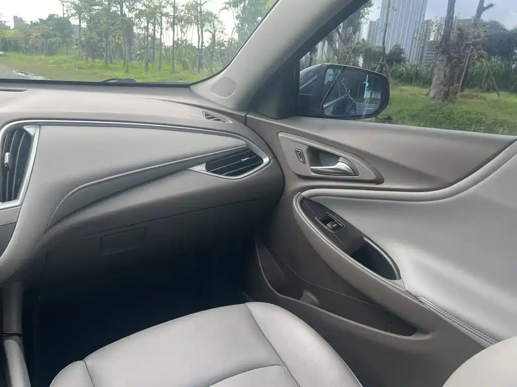 CHEVROLET MAI RUIBAO XL