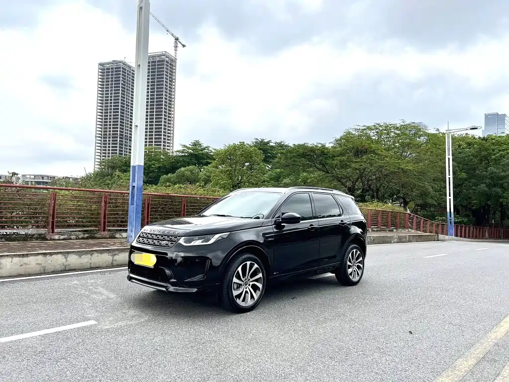 Land Rover Discovery Sport 2022