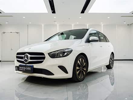 奔驰B级 2021款 B 200 动感型