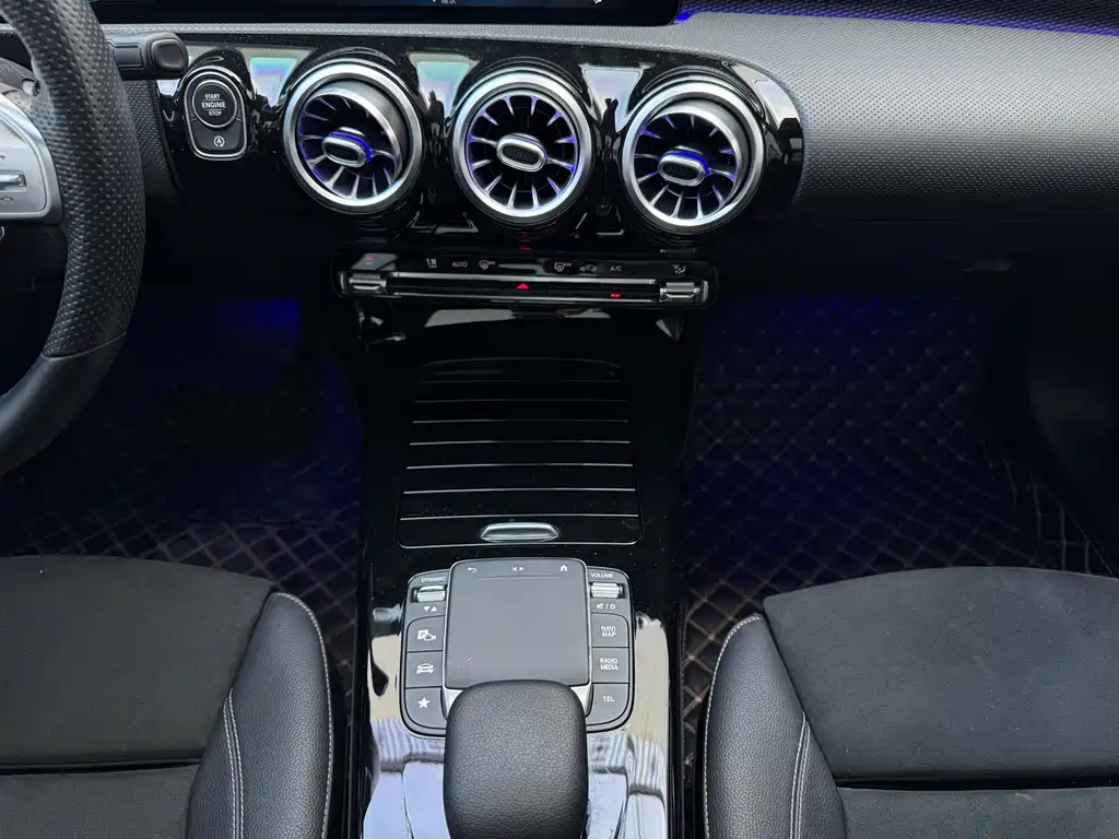 MERCEDES-BENZ A CLASS