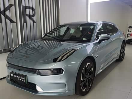 极氪001 2022款 长续航双电机 WE版