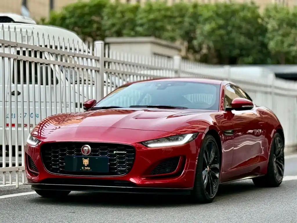JAGUAR  F TYPE