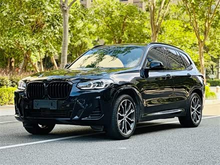 宝马X3 2022款 xDrive30i 领先型 M曜夜套装