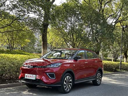 威马EX5 2021款 EX5-Z Lead创领版