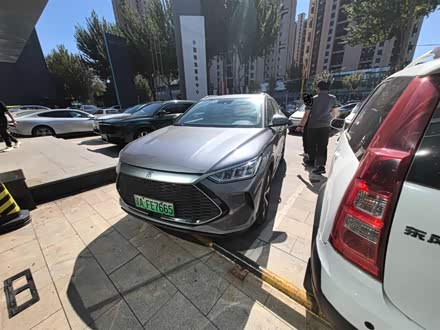 宋PLUS新能源 2021款 DM-i 51KM 尊荣型