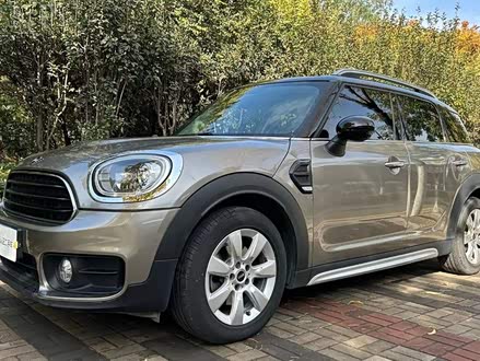MINI COUNTRYMAN 2017款 1.5T COOPER