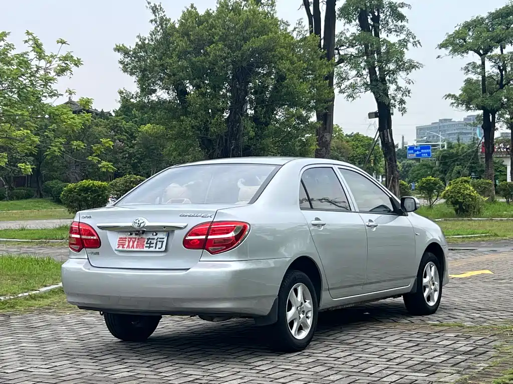 Toyota Corolla 2013 1.6L AT Luxury