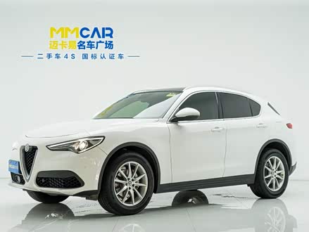 Stelvio斯坦维 2017款 2.0T 200HP 豪华版
