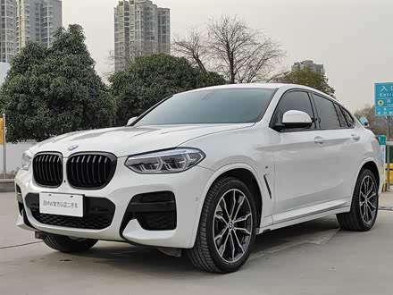 宝马X4 2021款 xDrive 25i M运动曜夜套装