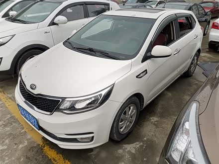 起亚K2 2015款 两厢 1.4L MT GLS炫酷版