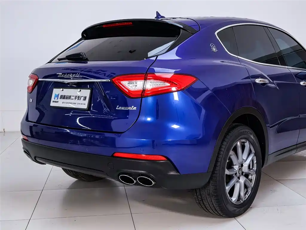 MASERATI LEVANTE
