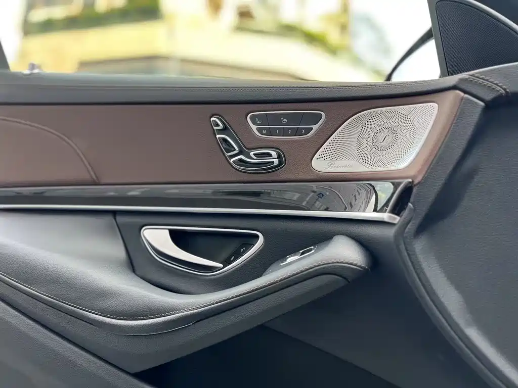 MERCEDES-BENZ S CLASS