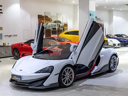 迈凯伦600LT 2019款 3.8T Spider