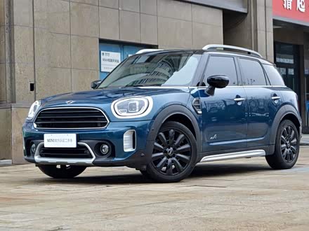 MINI COUNTRYMAN 2021款 1.5T COOPER ALL4 拉古纳蓝限量版