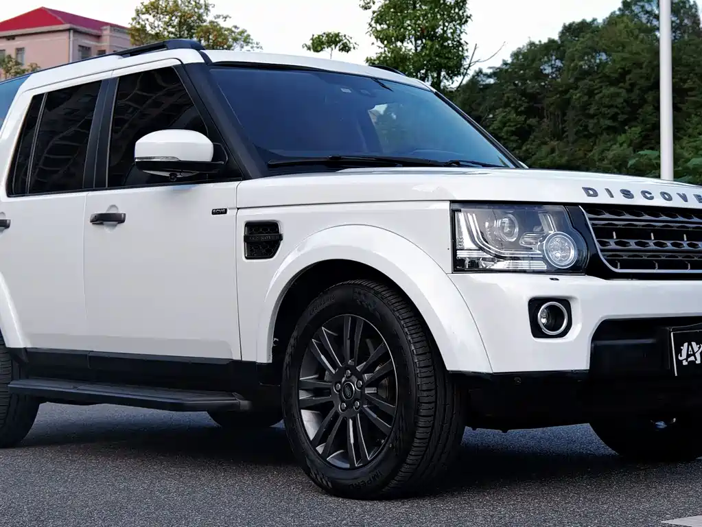 LAND ROVER DISCOVER
