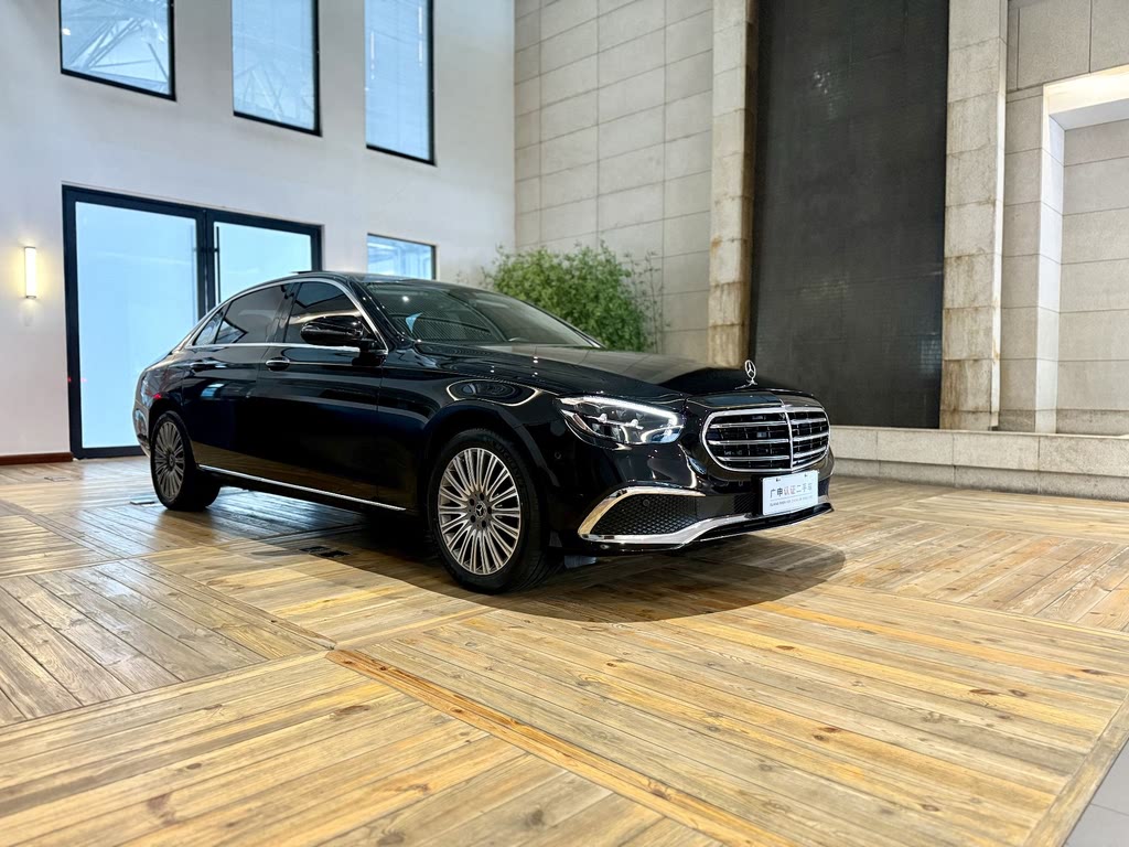 MERCEDES-BENZ  E CLASS