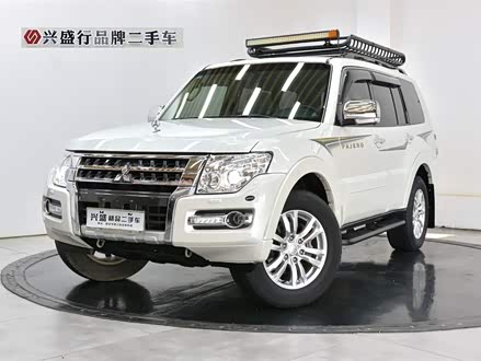帕杰罗(进口)V97 2017款 3.8L 中东版