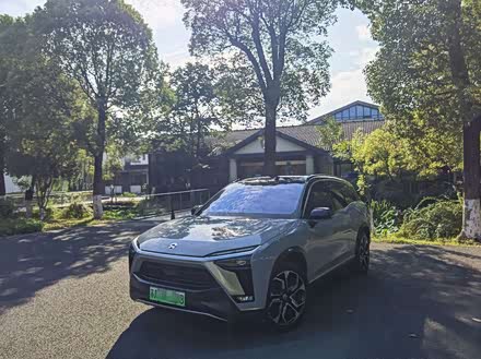 蔚来ES8 2020款 450KM 签名版 六座版