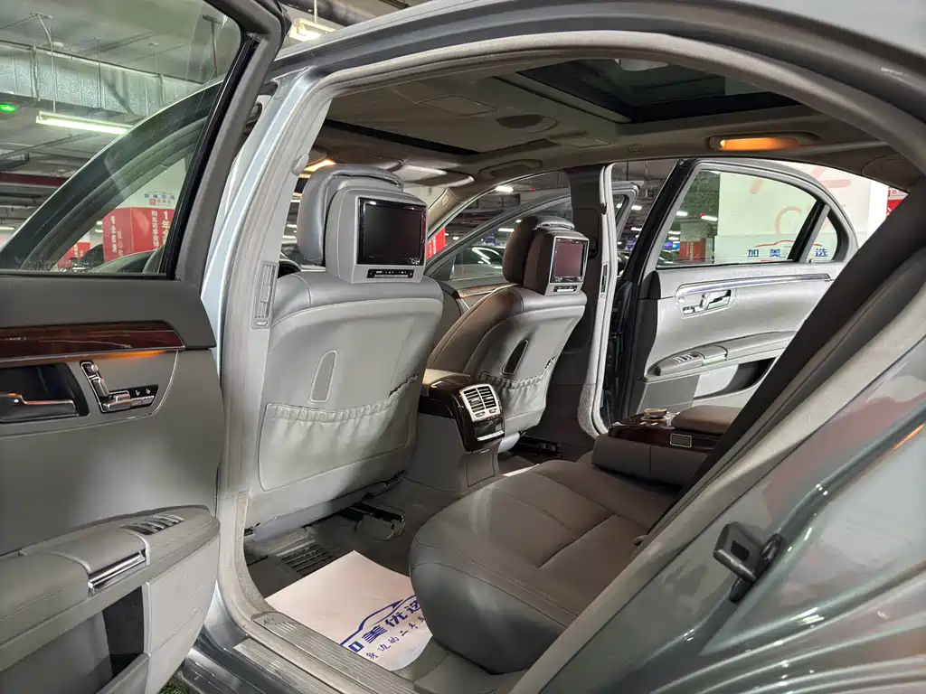 Mercedes-Benz S-Class S 2006 S 350
