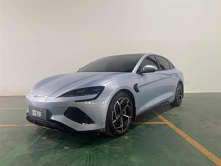 海豹 2022款 700km 长续航后驱版