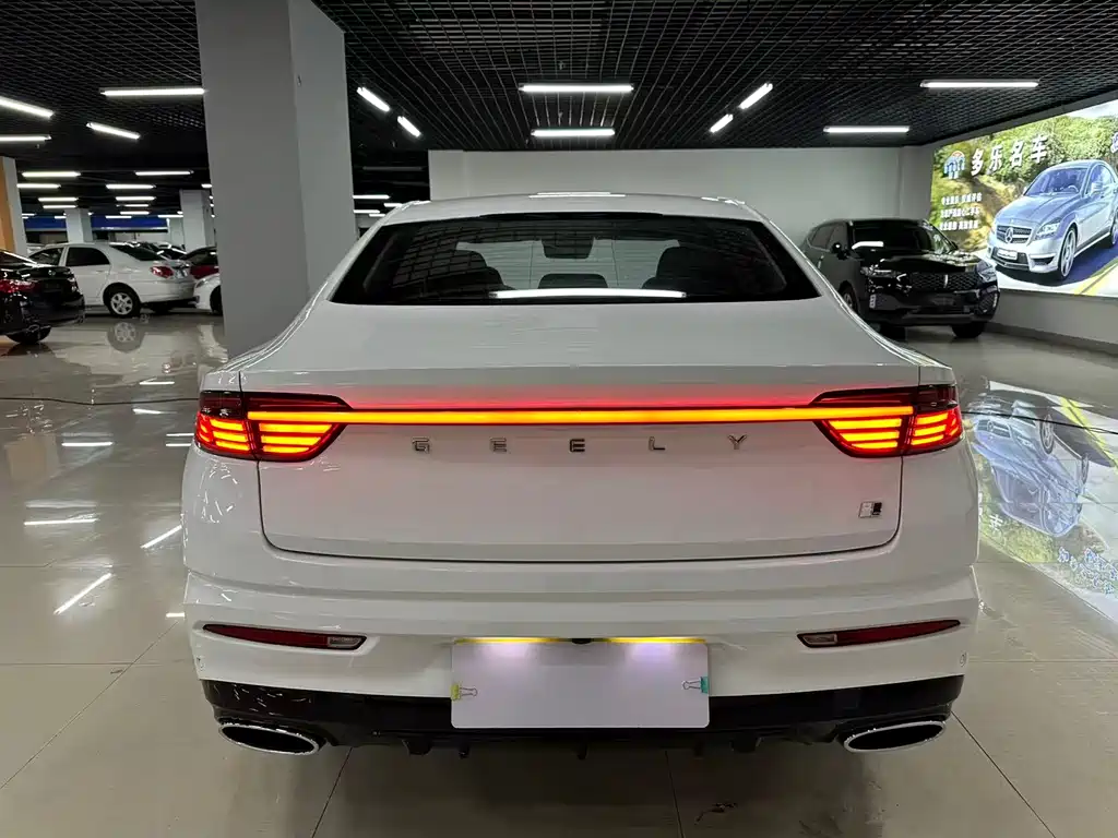 Geely Preface 2023 2.0TD Luxury