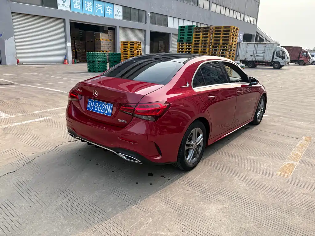 MERCEDES-BENZ A CLASS