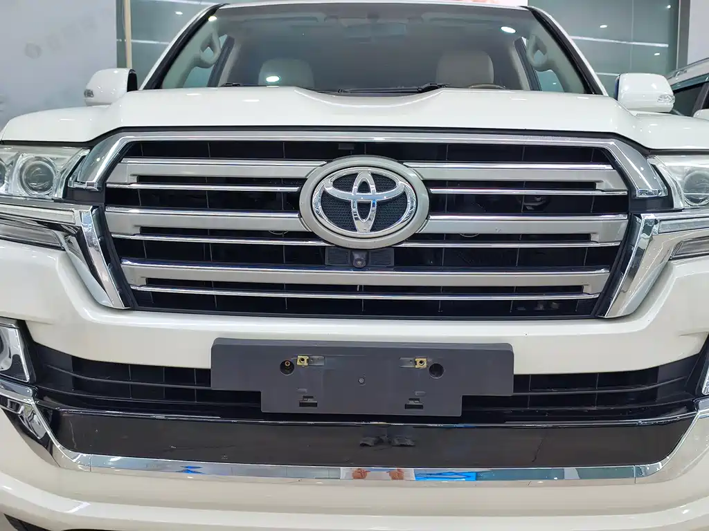 Toyota Land Cruiser 2019 4.0L GX-R