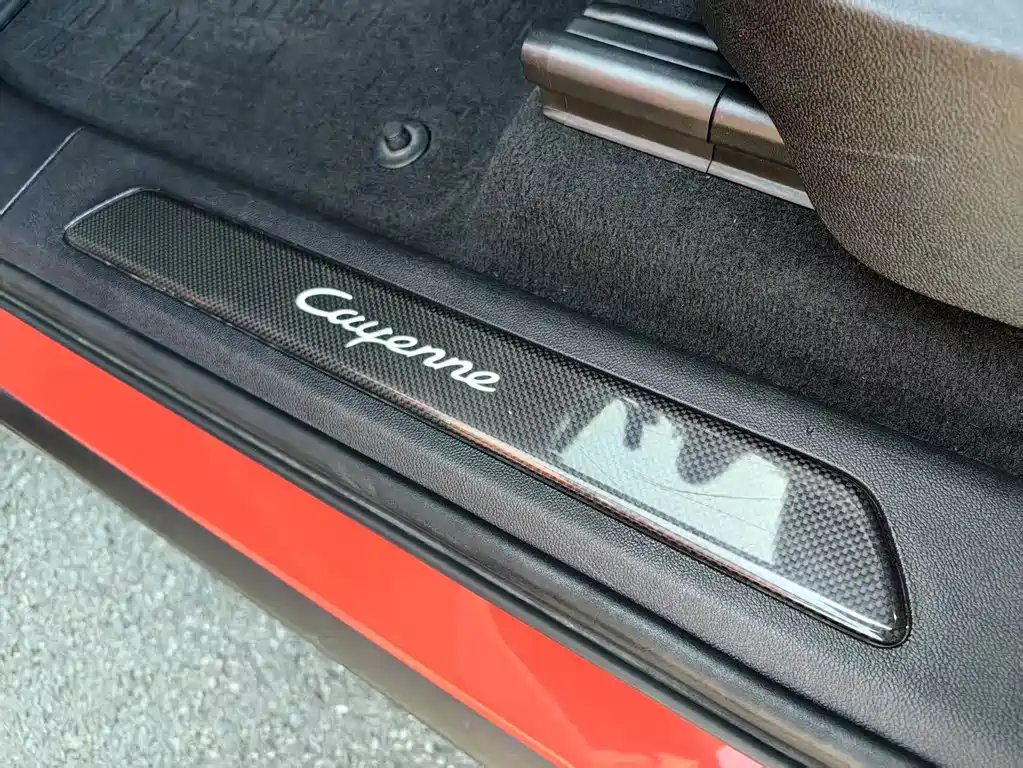 PORSCHE CAYENNE