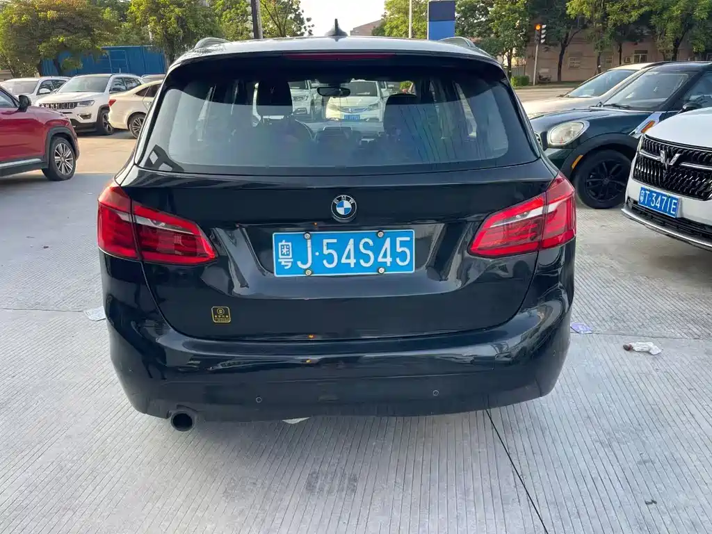 BMW 2 SERIES STATION WAGON