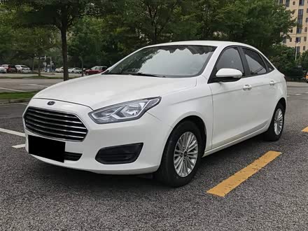 福睿斯 2017款 改款 1.5L 自动舒适型