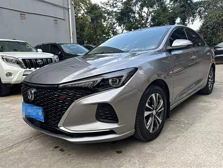 逸动 2020款 PLUS 蓝鲸NE 1.4T GDI DCT尊贵型