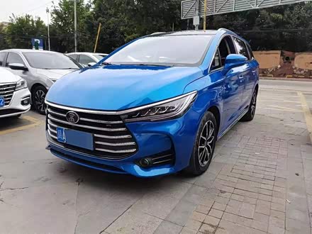 宋MAX 2017款 1.5T 自动智联精英型 7座