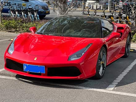 法拉利488 2015款 488 GTB