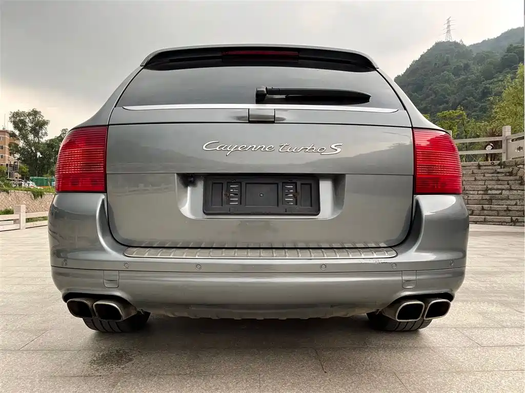 Porsche Cayenne 2006 Cayenne Turbo 4.5T