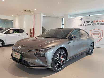 智己L7 2022款 天使轮版