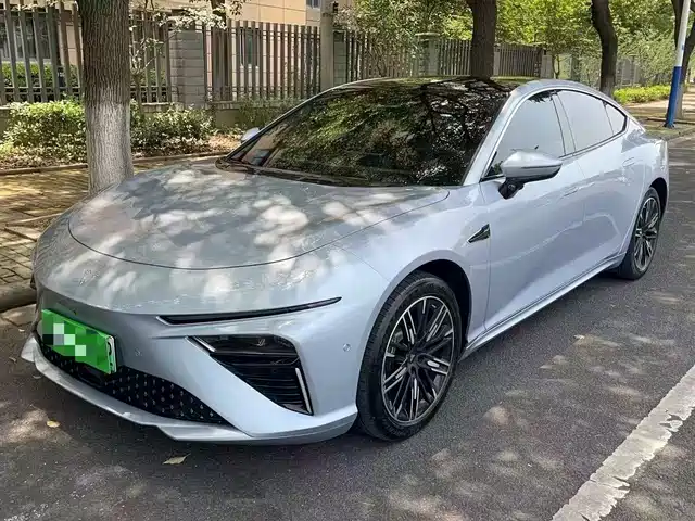 NEZHA AUTOMOBILE NEZHA S 2023