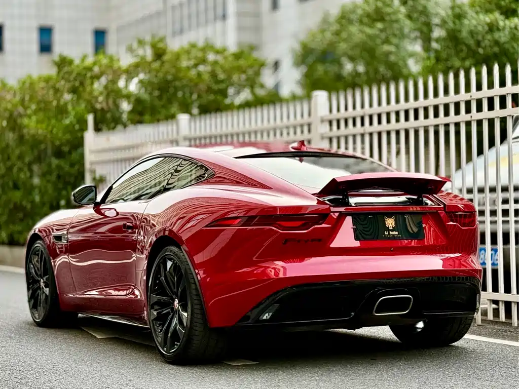 JAGUAR  F TYPE